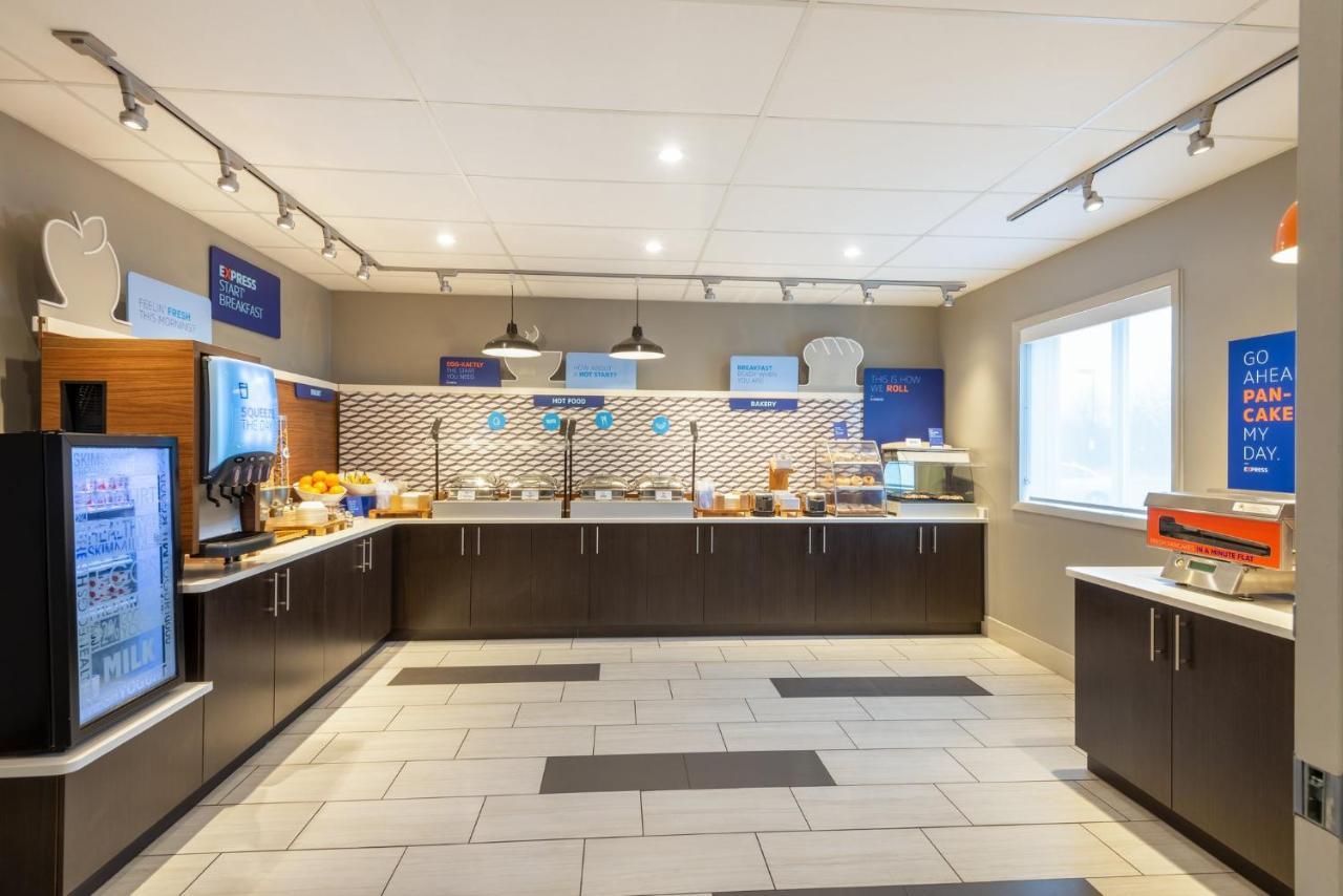 Holiday Inn Express Vermilion By Ihg Kültér fotó
