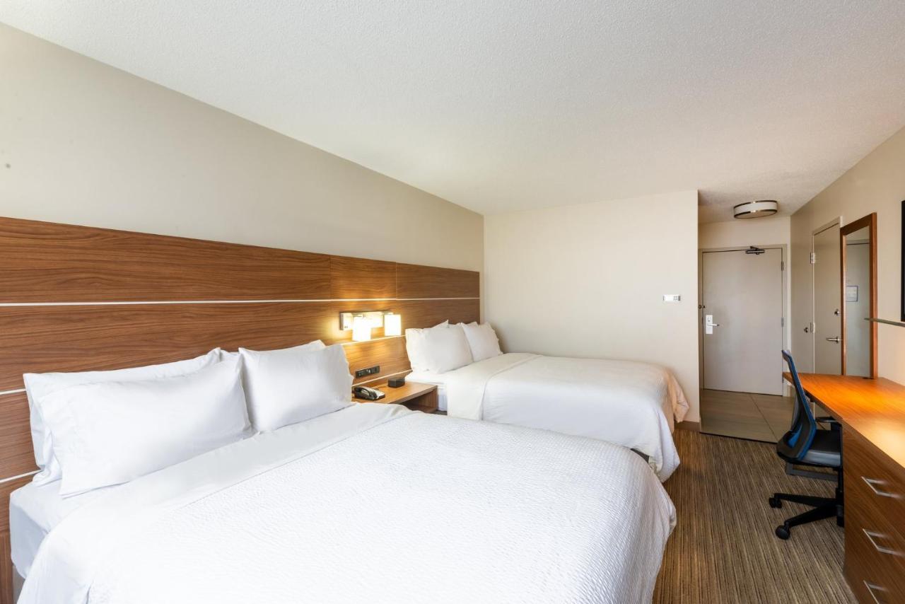 Holiday Inn Express Vermilion By Ihg Kültér fotó