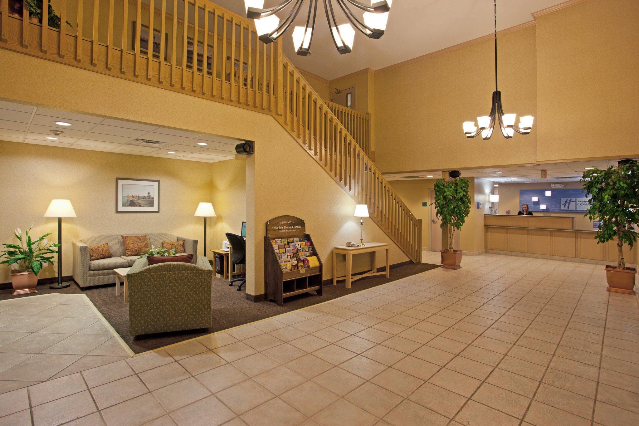 Holiday Inn Express Vermilion By Ihg Kültér fotó
