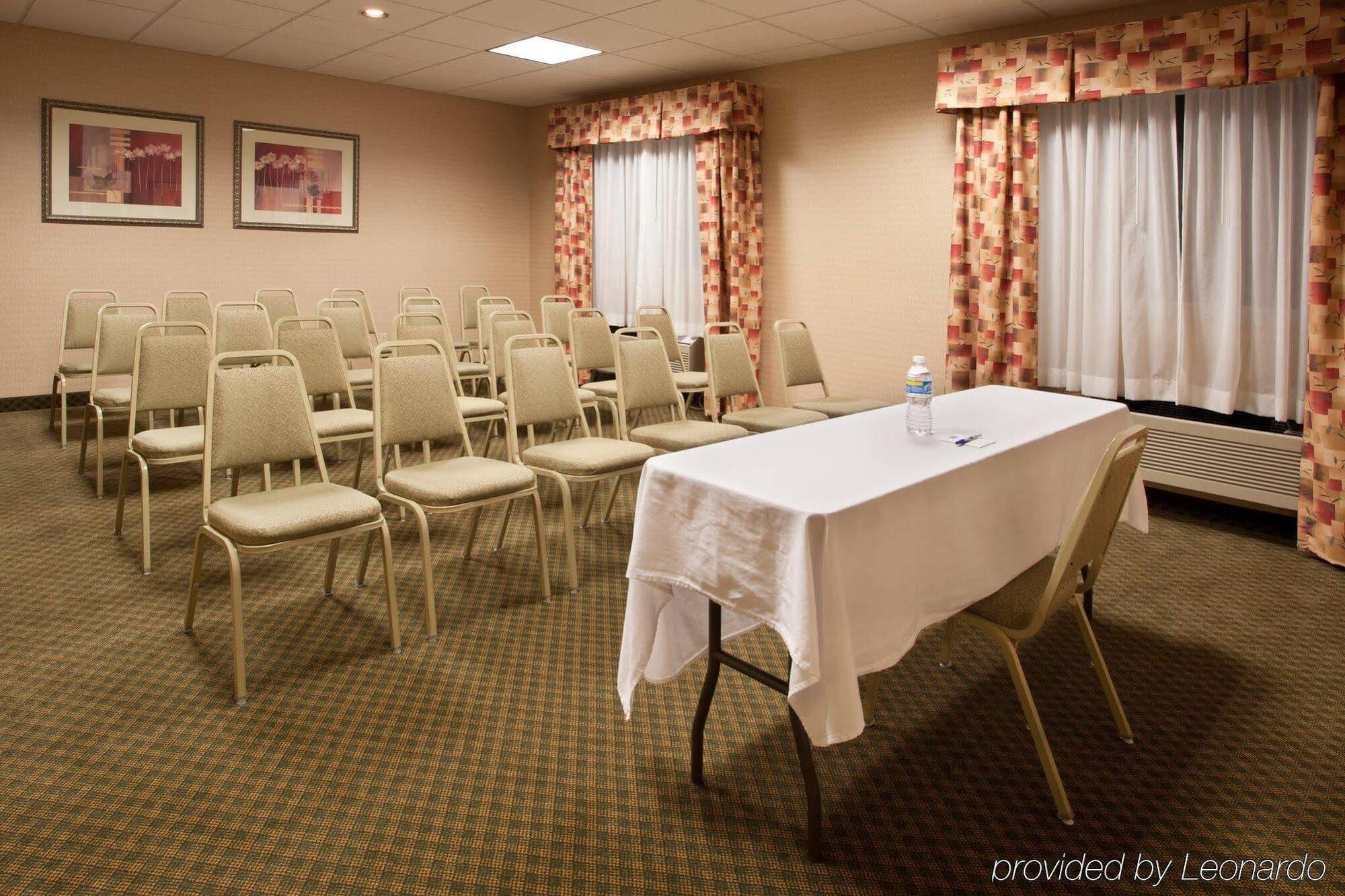 Holiday Inn Express Vermilion By Ihg Kültér fotó